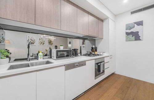 Zetland Apartment | 3B2B2C in Zetland -Charming apartment