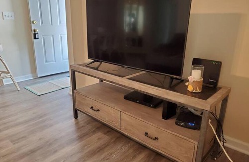 Garden City Apartment | 3B2FB Blissful Surfside Life a peaceful quiet getaway 25 years old and Up ONLY