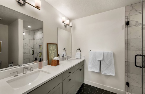 Fairpark House | 3BD/2.5 near Airport, Delta Center & Downtown SLC