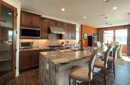 Surprise House | 3bd/2ba House w/ Pool, Hot Tub, Kiddie Pool, Firepits, & Resort Style Amenities