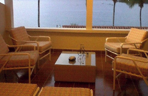 Los Charamicos House | 3BD condo with sea views in Los Charamicos, steps from Sosua beach