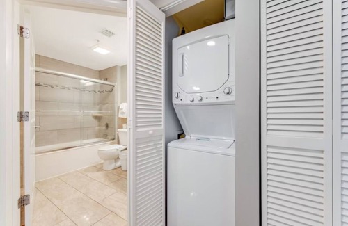 Brush - Stewarts Resort | 3BD/Daytona - Beach, Pools, Lazy River, Bar, Slides