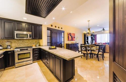 South Shore Hotel Area Villa | 3BD Garza Blanca Puerto Vallarta Luxury Resort
