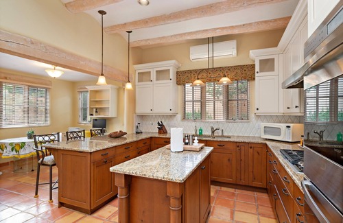 Quail Run House | 3BD Home for 6 - Quail Run - Golf, Tennis Courts, Pool & More!