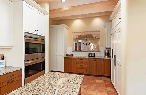 Quail Run House | 3BD Home for 6 - Quail Run - Golf, Tennis Courts, Pool & More!