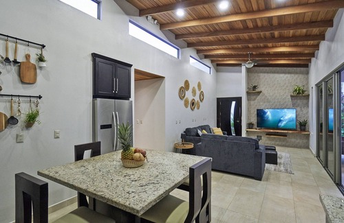 Carmen Villa | 3BD Private Villa Konka with pool