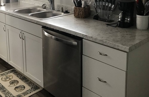 Russian Jack Park Apartment | 3bdrm Apartment
