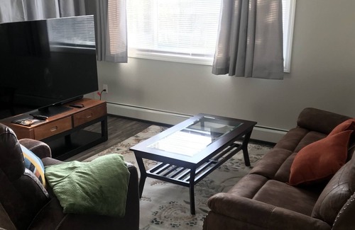 Russian Jack Park Apartment | 3bdrm Apartment