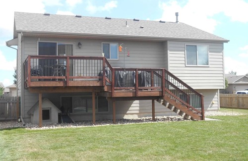 Sioux Falls House | 3Bed 2Bath Full Kitchen Family Neighborhood