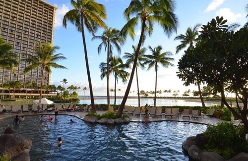 Waikiki Apartment | 3Bedroom Penthouse Hilton Hawaiian Village Grand Islander Waikikian Lagoon Tower