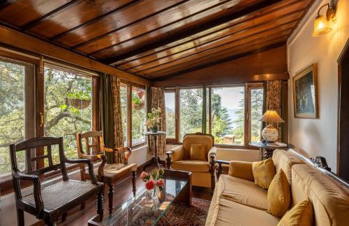 The Mall Road Villa | 3BHK Villa near Company Garden Lyn Eden