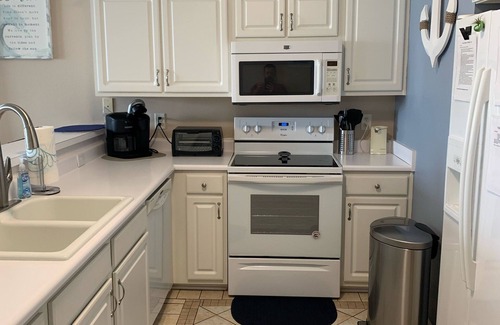 Sunset Beach Condo | 3BR/2BA condo in Sunset Beach, NC with free WiFi and beautiful balcony view