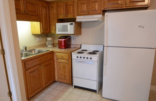 Piney House | 3br/2ba House, great views, convienent to Oaklawn. (Can rent extra br and ba)