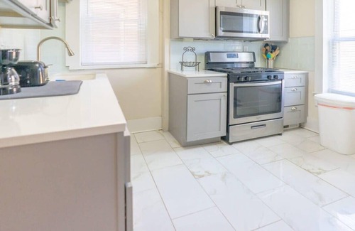 Tower Grove East House | 3BR/2BA Townhome | TGE Neighborhood /ABODEbucks