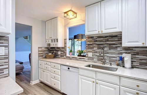 Arlington Park House | 3br 3bath townhome 3 mins from downtown Sarasota with gorgeous outdoor area