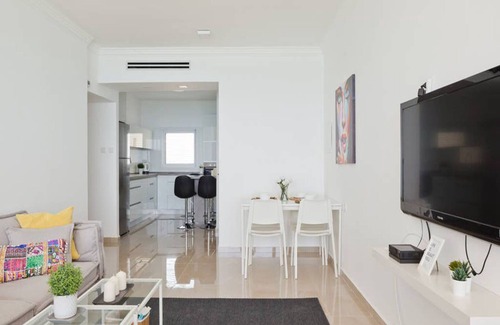 Bat Yam Apartment | 3BR Apt Beach View Best Loc Bat-Yam