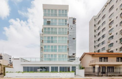 Picarras Apartment | 3BR apt near beach w/garage in Piçarras NRA0490