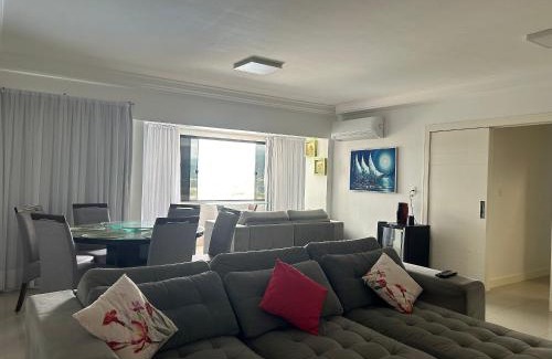 Centro Apartment | 3BR Apt w/BBQ 170m from beach TSF1302