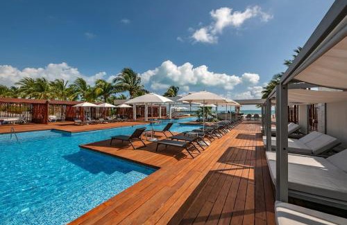 Playa Mujeres Apartment | 3BR Beachfront Luxury Apt w/First Class Amenities