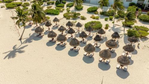 Playa Mujeres Apartment | 3BR Beachfront Luxury Apt w/First Class Amenities