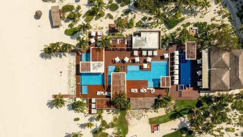 Playa Mujeres Apartment | 3BR Beachfront Luxury Condo w/Great Features
