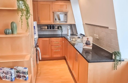Newington Apartment | 3BR Flat in Borough near The Shard, Bermondsey