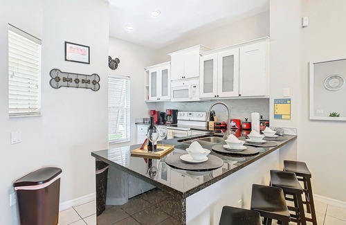 Bellavida House | 3BR Near Disney Bella Vida Resort Pool & BBQ