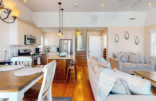 South End Condo | 3BR Oasis – Ocean Side, Sunset Views, Rooftop Deck