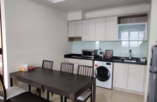 Cikini Apartment | 3BR, PRIVATE LIFT, Central Jakarta, BIG POOL.