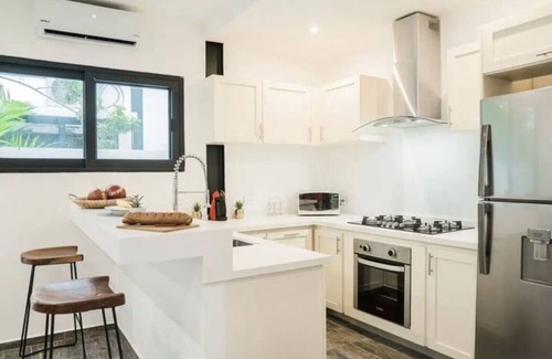Ekbalan House | 3BR Townhouse/Main Avenue/Private Pool