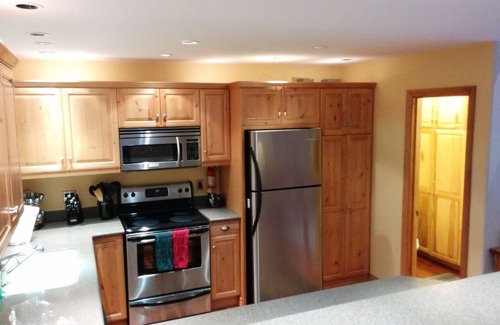 Mammoth Lakes House | 3BR Townhouse - Your Home Away from Home