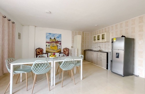 Cartagena District Apartment | 3cb-2 3 Bedroom Apartment in Getsemani