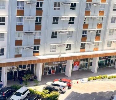 Downtown Cebu Apartment | 3GM, a cozy end corner 1 bedroom unit with a balcony