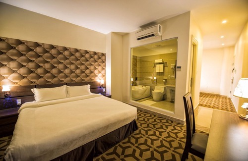 Hai Phong Hotel | 3MG Lakeside Hotel