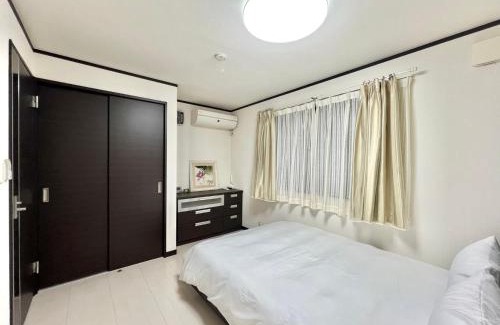 Kita Apartment | 3mins to Sta 9mins Direct to Ikebukuro 10mins to Ueno 13mins to Shinjuku Whole House Gread Location Easy to EverySpots Max for 6