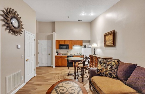 Nashville Condo | 3rd Floor Back Side Penthouse Suite - 306 by Grand Wood Suites