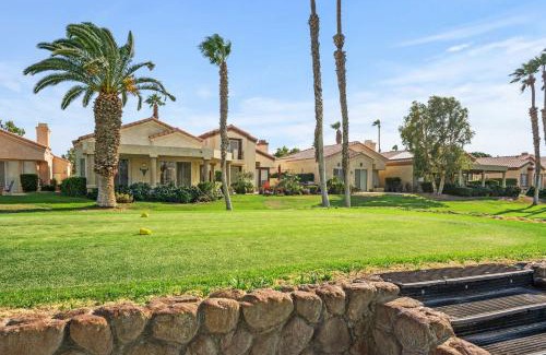 Cathedral City House | 3rd Hole Hideaway - A Golf Dream at Desert Princess