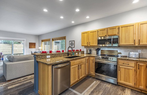 Ronald House | 3rd Nt Free Ltd Avail! #1GameRom-Family Memories+AffordableRates-POOLACCESS
