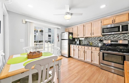 Beach Haven Apartment | *3rdtoBeach*available:Sept.&Oct.*Heart of BEACH HAVEN*Across Veterans,Updated