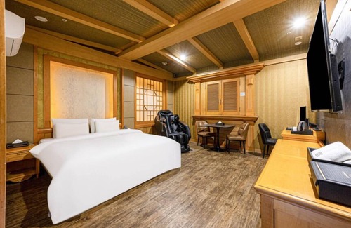 Doksan-dong Hotel | 3shotell