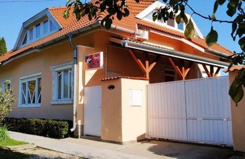 Gyula Apartment | 4 Évszak Apartman