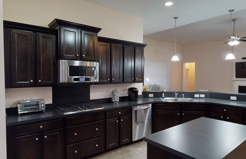 Summerville House | 4,000 sq ft Home with Full-Sized Office (1GB Internet), Billiards, Private Yard