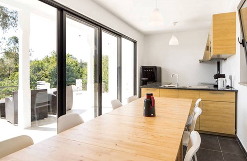 Tondela Other | 4-5 p renovated farmhouse with airco. Terrace. Mountainviews. Near Viseu/Coimbra