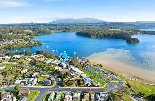 Narooma House | 4-53 Forsters Bay Road, Narooma - Blue Water Villas