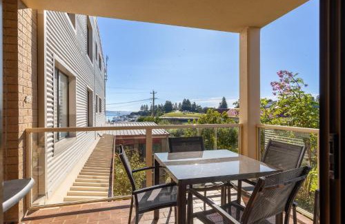 Bermagui House | 4-66 Lamont st