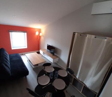 Bourg-Saint-Andeol Apartment | 4 Apt T2 50 à 60 M2 déplacement "PRO" ou "couple avec enfants" Les Hauts De Bourg "