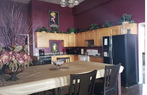 Butte Apartment | 4 BD 2 BA Penthouse Historic Uptown Butte W/Views