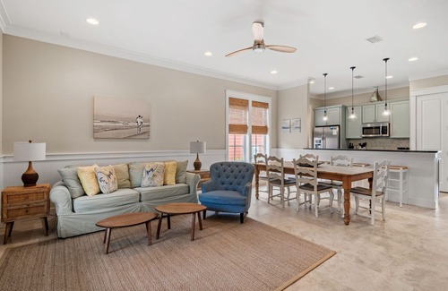 Sandestin Cottage | 4 Bd Bungalo at Sandestin, Golf Cart Included