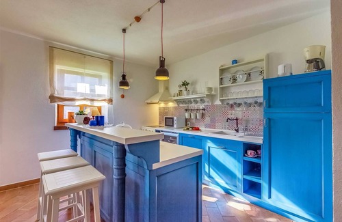 Visnjan Villa | 4 BD villa with pool and extra large garden
