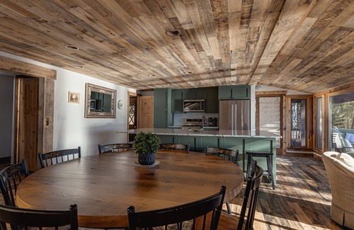 Presque Isle Cabin | 4 BDR, ON water lodge!